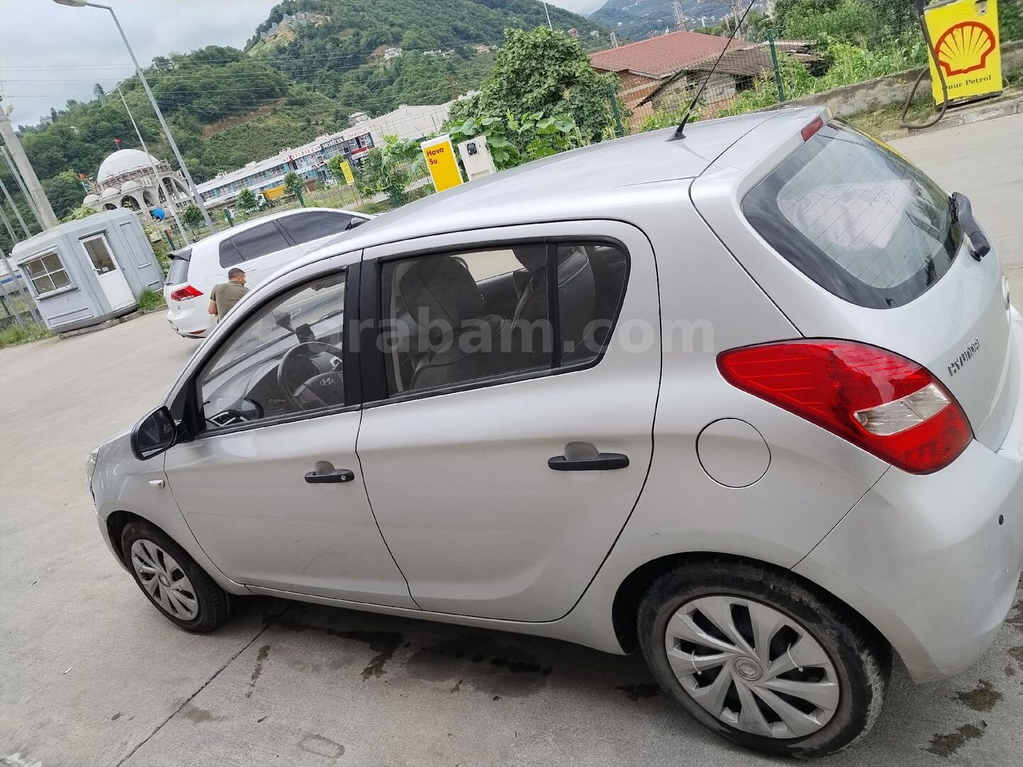 Sahibinden Hyundai i20 Troy 1.2 Team 2012 Model Trabzon 200.000 km Gri 5