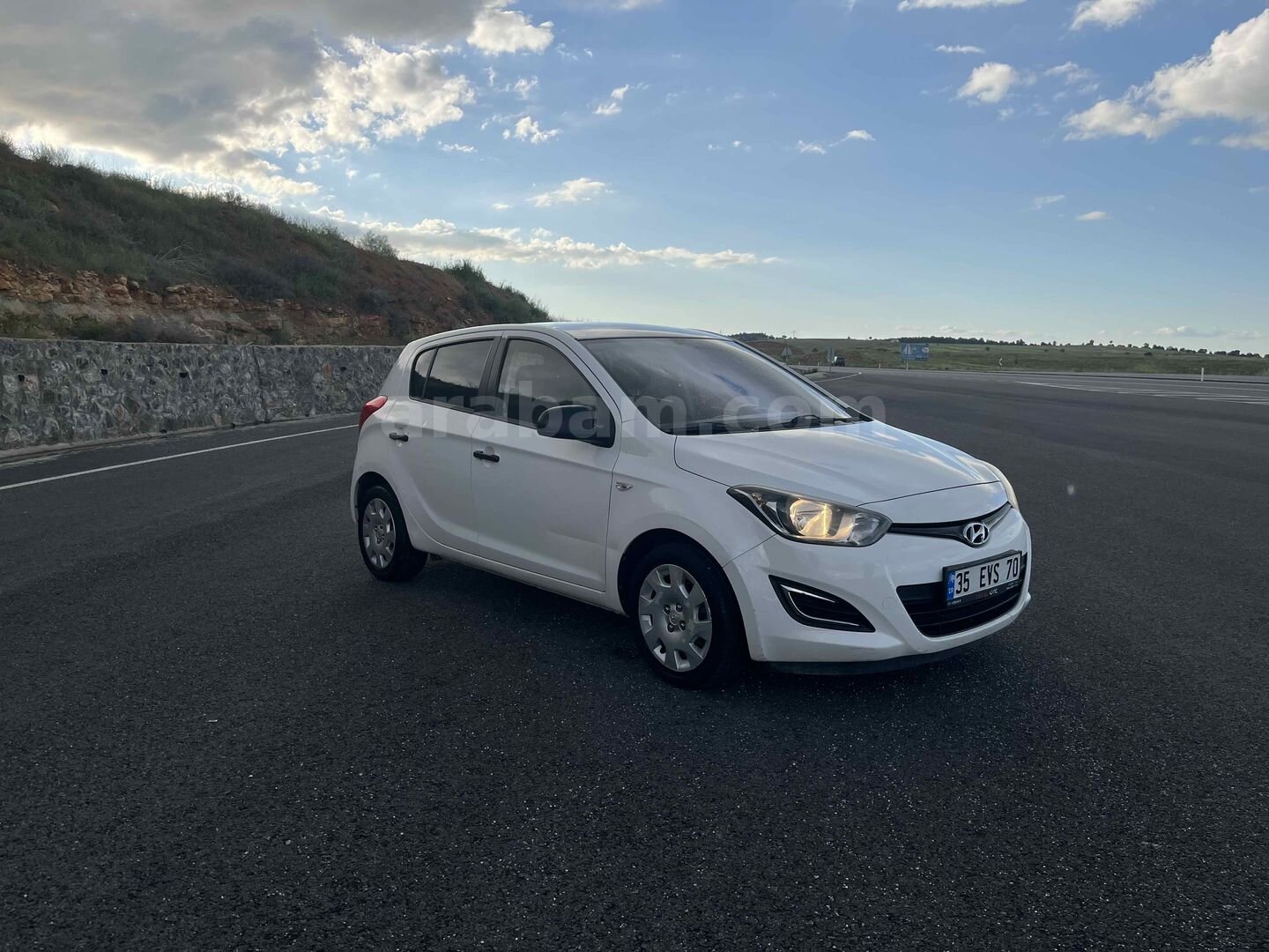 Sahibinden Hyundai i20 1.2 D-CVVT Jump 2012 Model Konya 125.500 km Beyaz 1