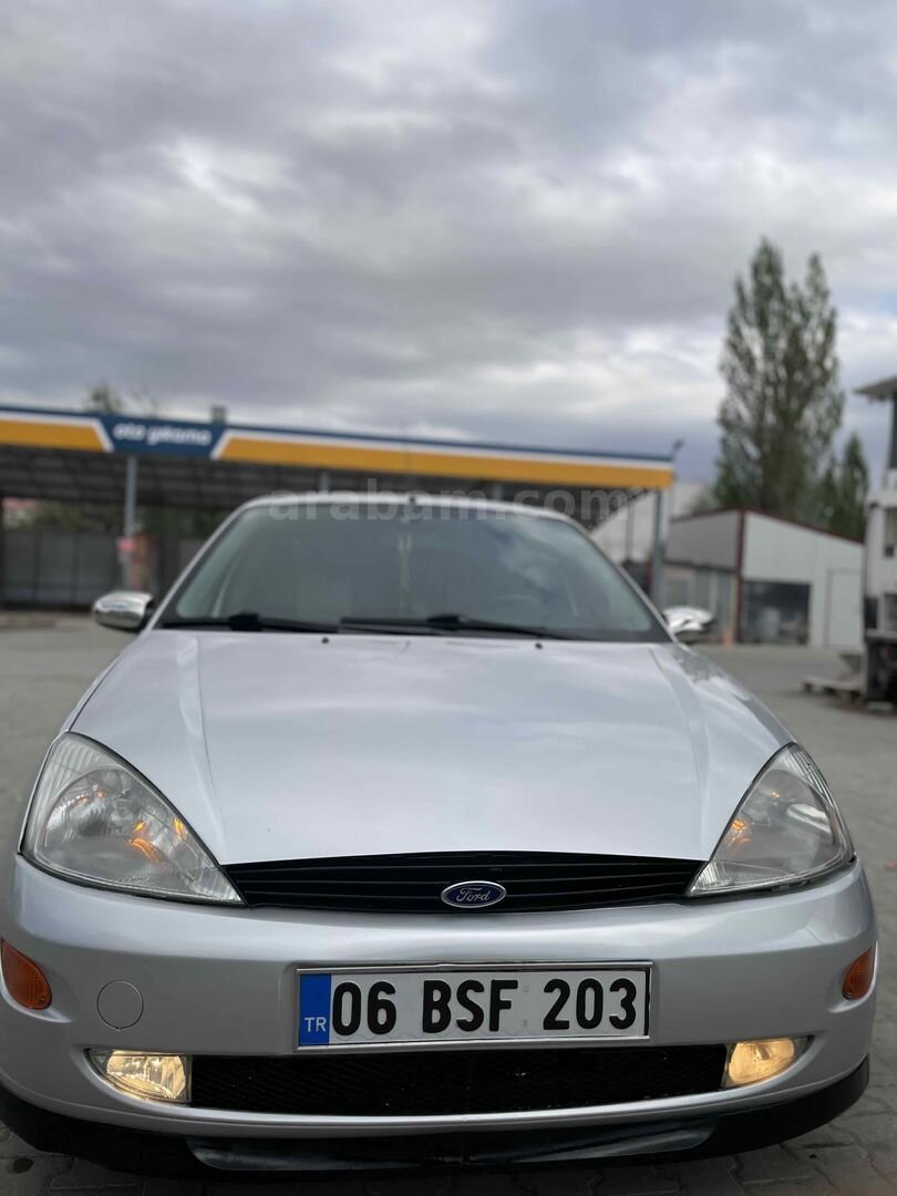 Sahibinden Ford Focus 2.0 Ghia 2001 Model Ankara 415.000 km Gri (Gümüş) 1