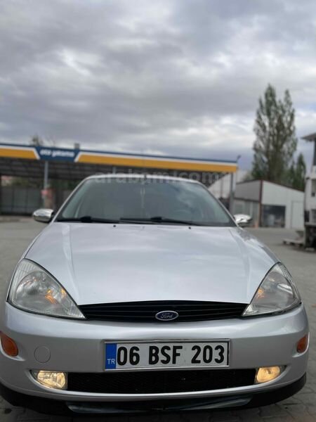 Sahibinden Ford Focus 2.0 Ghia 2001 Model Ankara 415.000 km Gri (Gümüş)