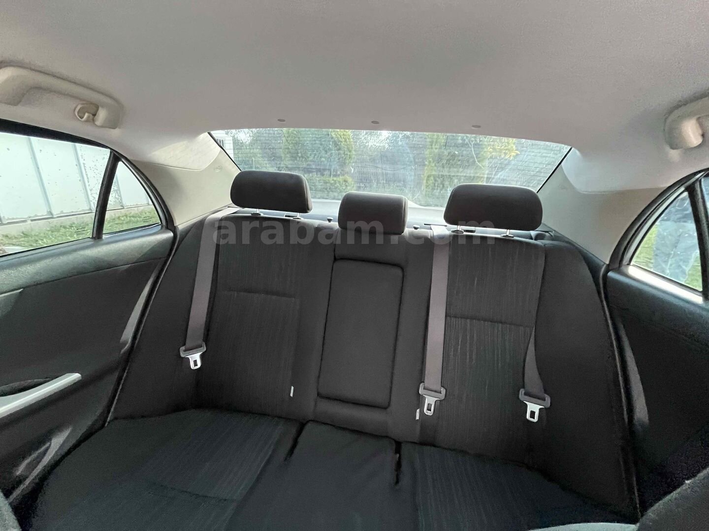 Sahibinden Toyota Corolla 1.4 D-4D Comfort 2009 Model Balıkesir 320.000 km Gri (Gümüş) 7