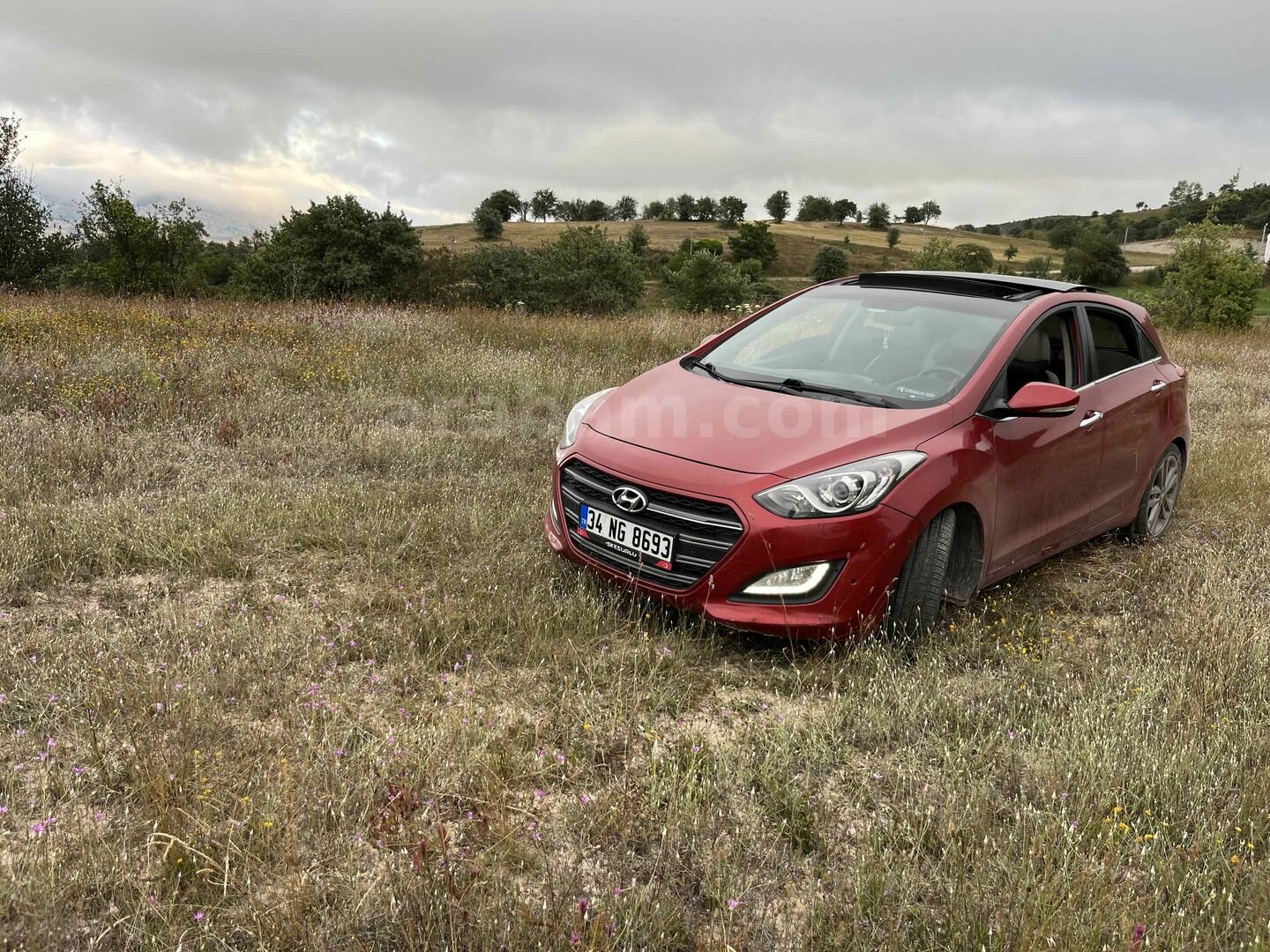 Sahibinden Hyundai i30 1.6 CRDi Elite 2015 Model İstanbul 207.500 km Kırmızı 2