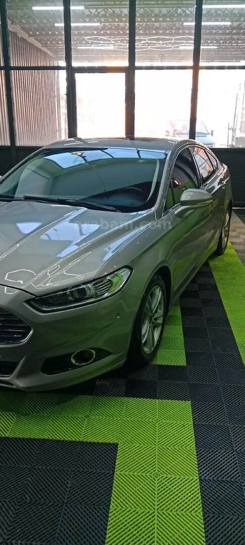 Sahibinden Ford Mondeo 1.5 Ecoboost Titanium 2015 Model Kocaeli 222.000 km Gri (Gümüş) 6