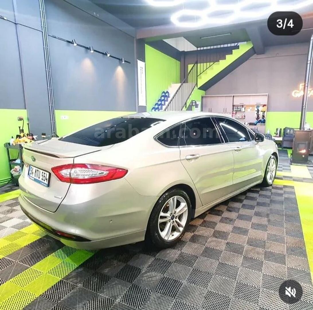 Sahibinden Ford Mondeo 1.5 Ecoboost Titanium 2015 Model Kocaeli 222.000 km Gri (Gümüş) 2