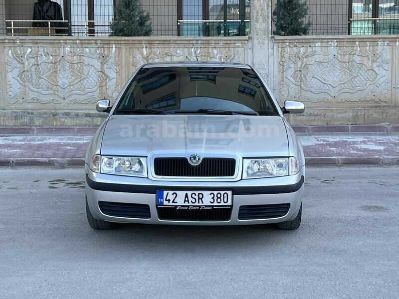 Sahibinden Skoda Octavia 1.6 Elegance 2001 Model Konya 443.000 km Gri (Gümüş)