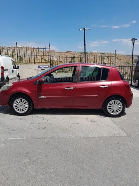 Sahibinden Renault Clio 1.2 Tom Edition 2010 Model İzmir 200.300 km Bordo