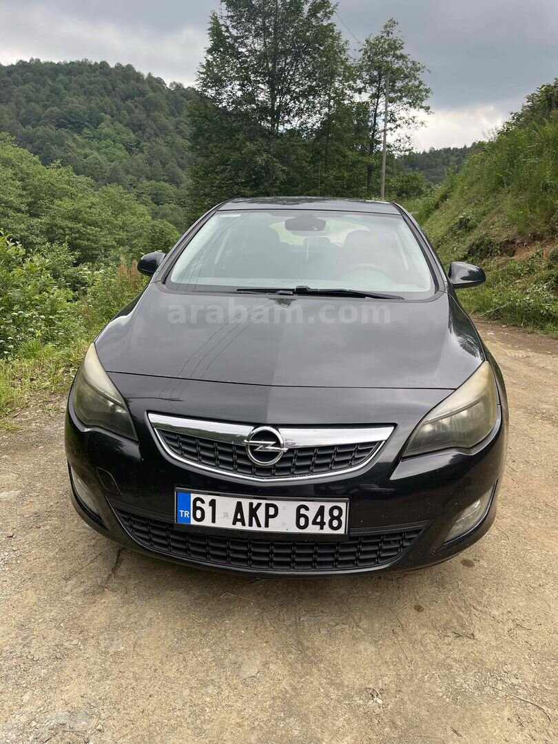 Sahibinden Opel Astra 1.3 CDTI Sport 2012 Model Trabzon 173.000 km Siyah 4