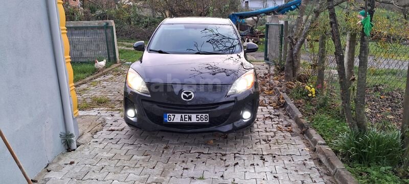 Sahibinden Mazda 3 1.6 Impressive 2012 Model Zonguldak 200.700 km Siyah