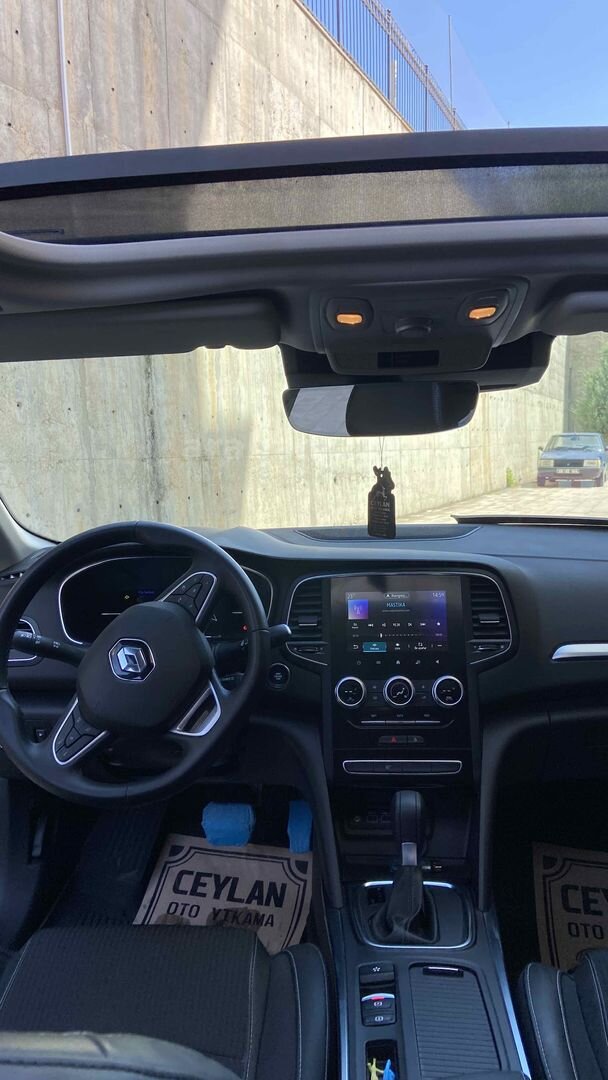 Sahibinden Renault Megane 1.3 TCe Icon 2024 Model Yozgat 19.000 km Gri 6