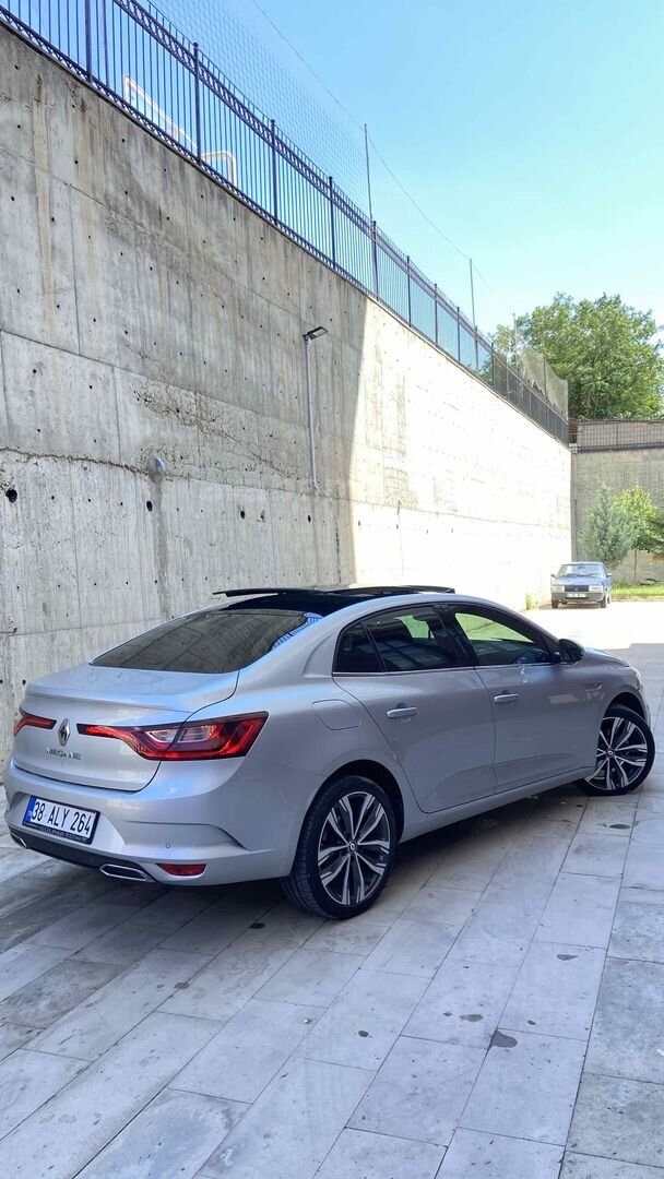 Sahibinden Renault Megane 1.3 TCe Icon 2024 Model Yozgat 19.000 km Gri 5
