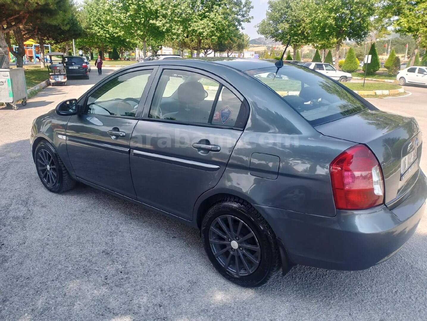 Sahibinden Hyundai Accent Era 1.5 CRDi-VGT Team 2006 Model Çorum 219.600 km Gri 1