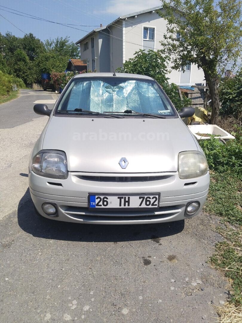 Sahibinden Renault Clio 1.4 RNA 2000 Model Zonguldak 193.000 km Gri (Gümüş) 1