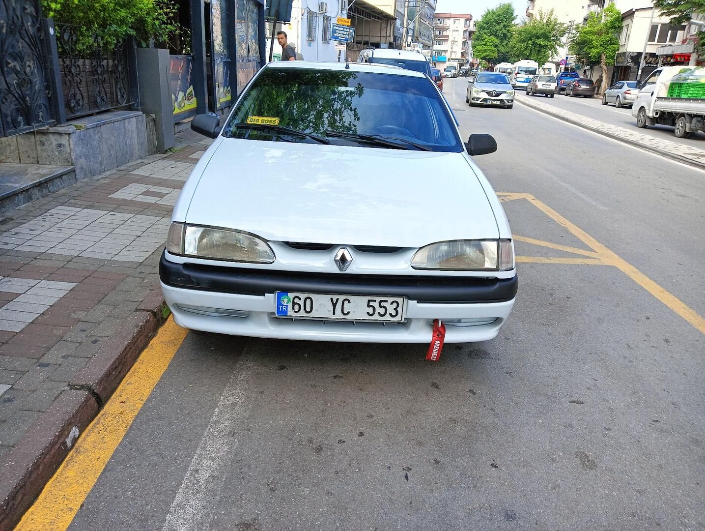 Sahibinden Renault R 19 1.6 Europa RT 1995 Model Bursa 318.000 km Beyaz 6