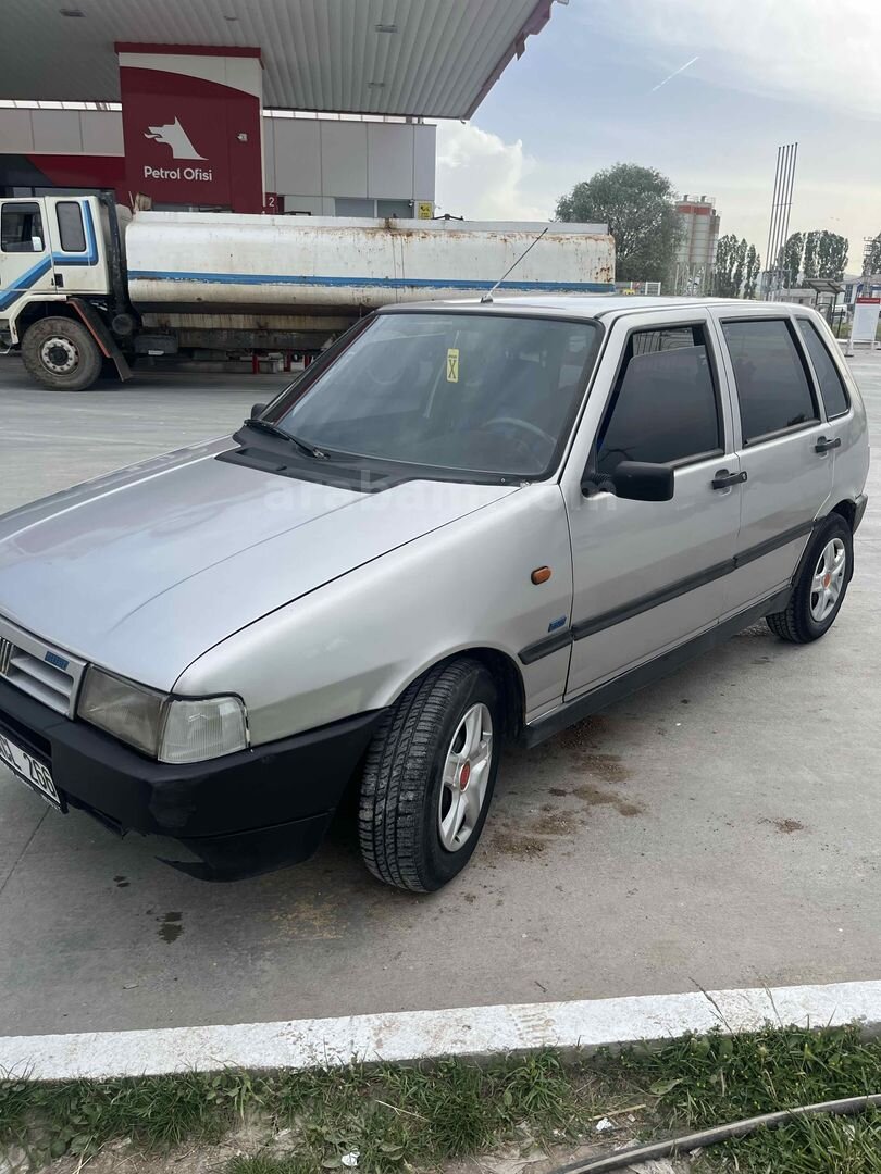 Sahibinden Fiat Uno 1.4 ie SX 2000 Model Çorum 238.000 km Gri 2