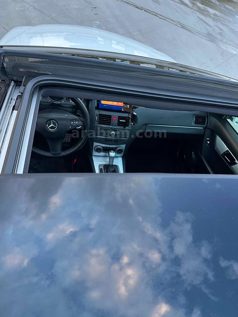 Sahibinden Mercedes - Benz C 180 Kompressor GP 2010 Model Antalya 224.500 km Beyaz 4