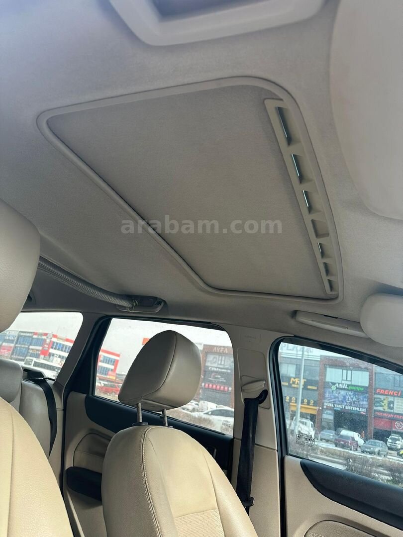 Sahibinden Ford Focus 1.6 Ghia 2005 Model Ankara 283.000 km Gri (Gümüş) 7