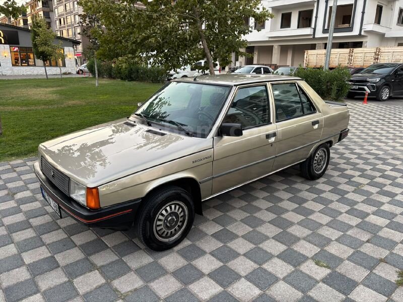 Sahibinden Renault R 9 1.4 Broadway 1991 Model Balıkesir 152.000 km Gri