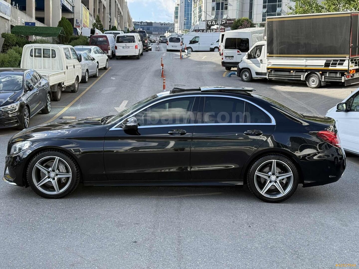 Galeriden Mercedes - Benz C 200 D AMG 2017 Model İstanbul 88.914 km Siyah 4