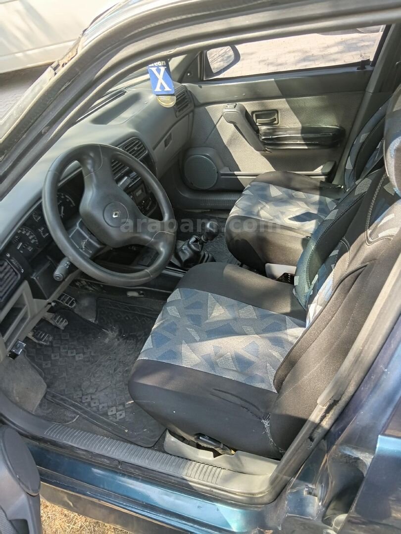 Sahibinden Renault R 19 1.6 Europa RT 1996 Model Yalova 330.000 km Lacivert 6