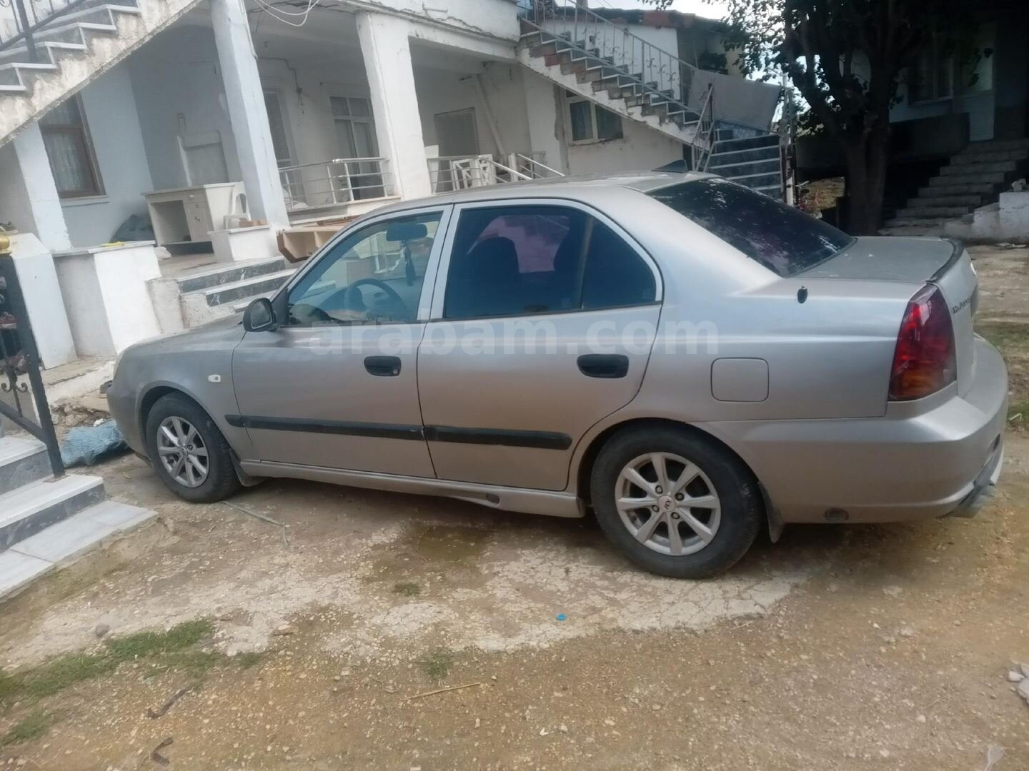 Sahibinden Hyundai Accent 1.3 Admire 2004 Model Edirne 280.000 km Gri 1
