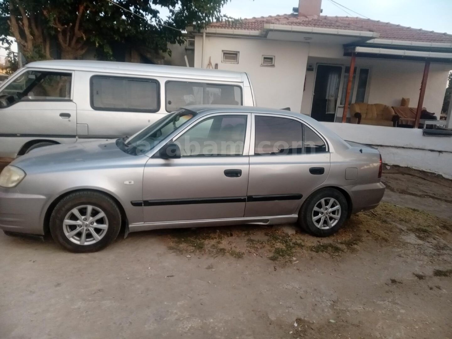 Sahibinden Hyundai Accent 1.3 Admire 2004 Model Edirne 280.000 km Gri 5