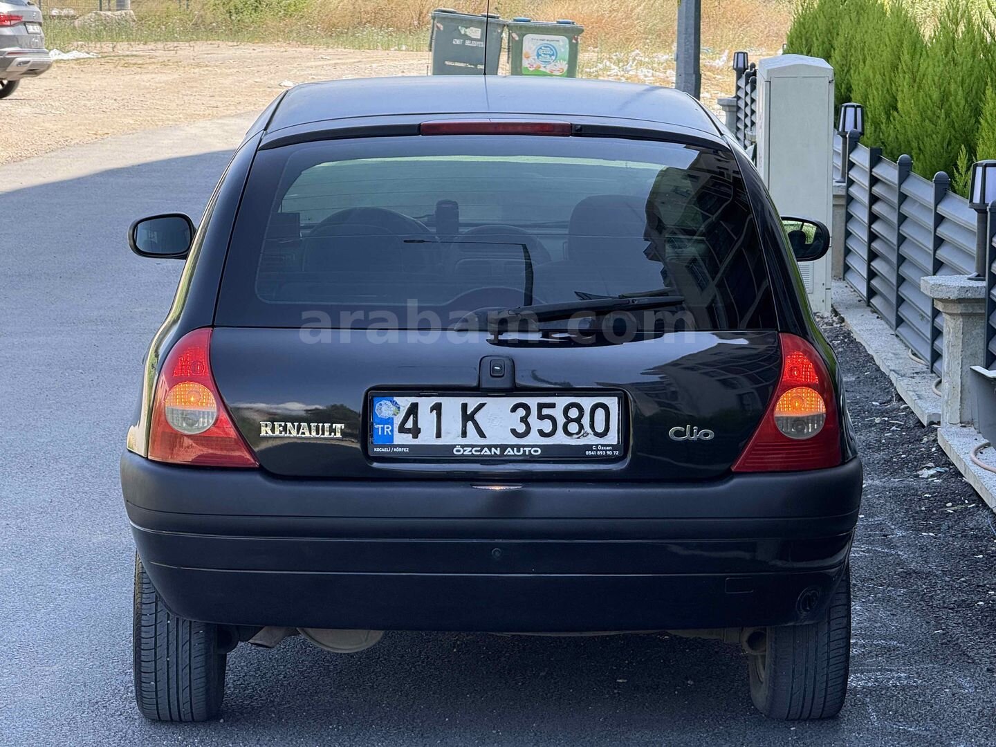Galeriden Renault Clio 1.6 RXT 1999 Model Kocaeli 249.000 km Siyah 6