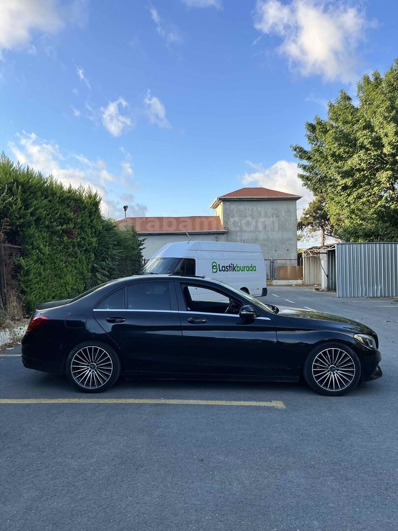 Sahibinden Mercedes - Benz C 200 D Comfort 2017 Model İstanbul 198.999 km Siyah 4