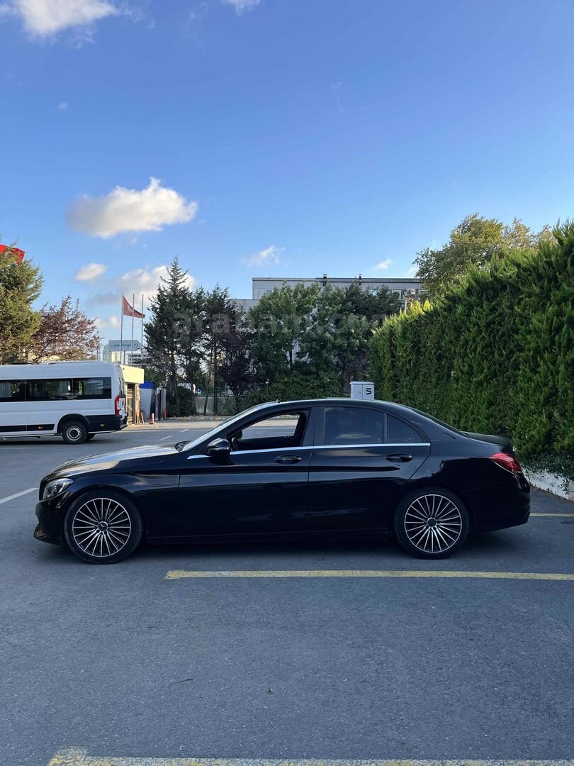 Sahibinden Mercedes - Benz C 200 D Comfort 2017 Model İstanbul 198.999 km Siyah 5