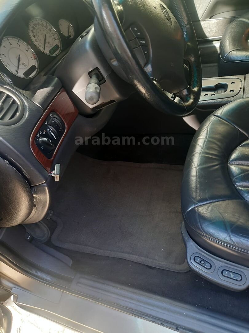 Sahibinden Chrysler 300 M 3.5 1999 Model İstanbul 284.000 km Gri (Gümüş) 7