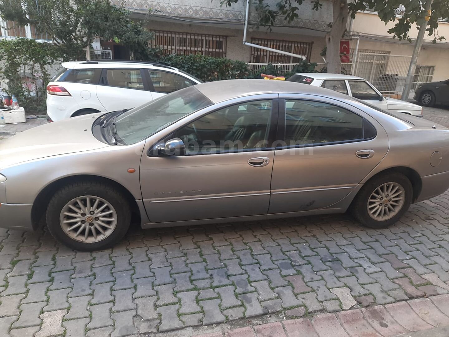 Sahibinden Chrysler 300 M 3.5 1999 Model İstanbul 284.000 km Gri (Gümüş) 3