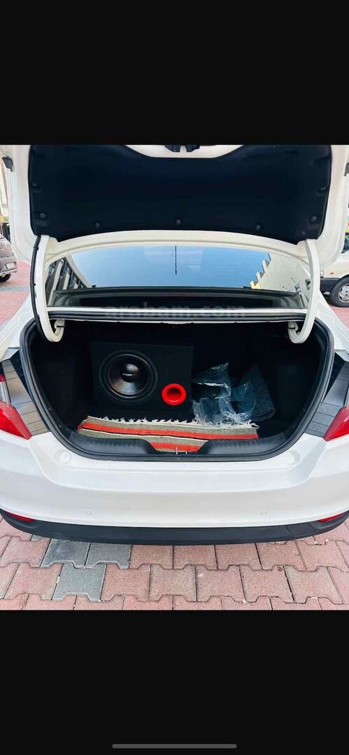 Sahibinden Fiat Egea 1.3 Multijet Easy 2018 Model Diyarbakır 210.000 km Beyaz 4