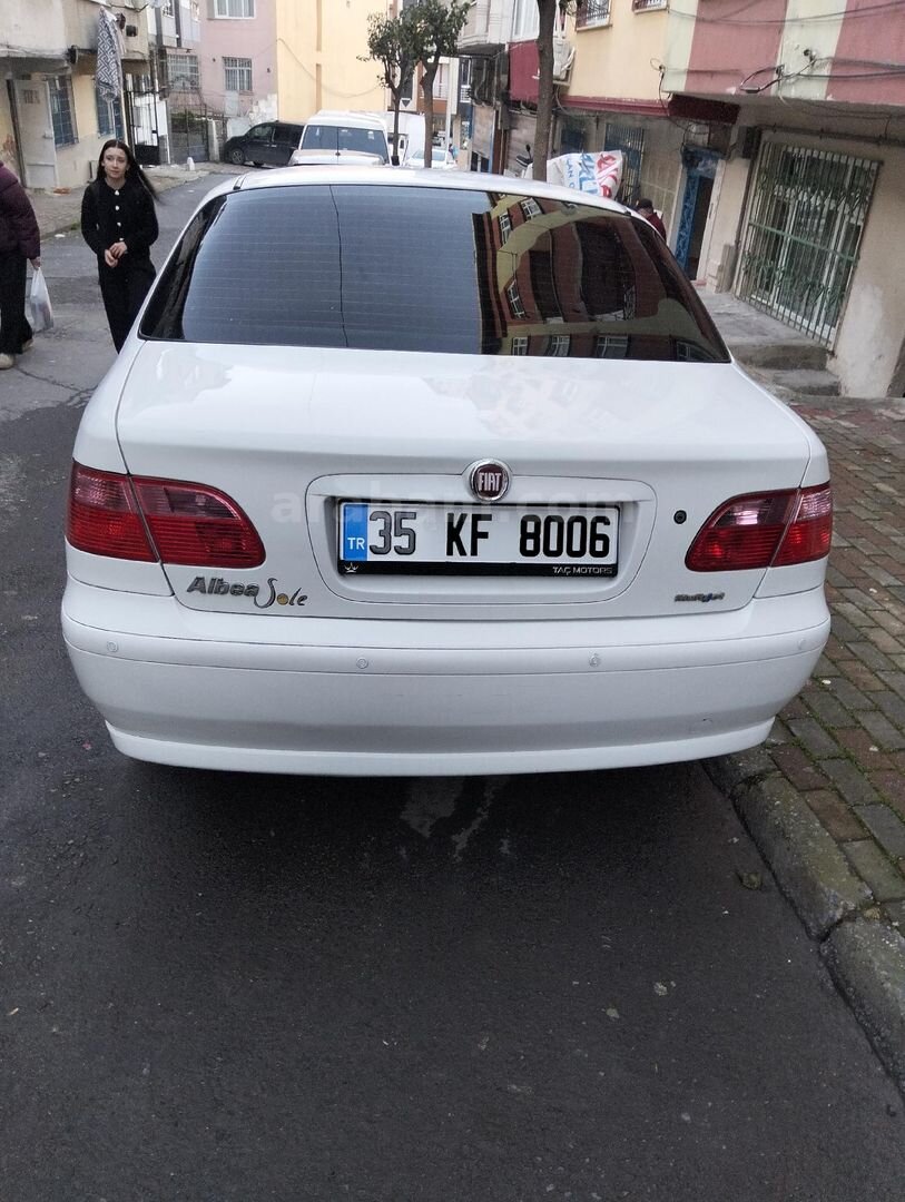 Sahibinden Fiat Albea Sole 1.3 Multijet Active 2010 Model İstanbul 315.000 km Beyaz 1