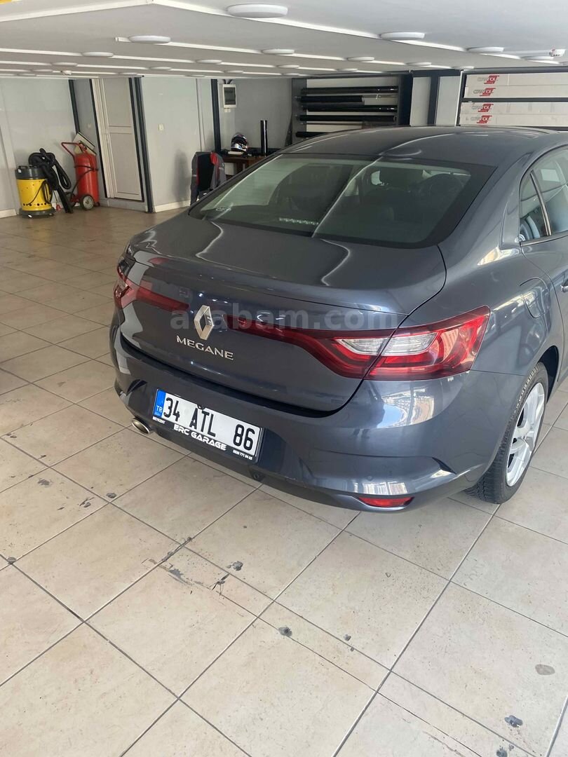 Sahibinden Renault Megane 1.3 TCe Joy 2019 Model İstanbul 191.500 km Gri (titanyum) 1