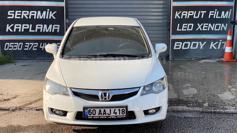 Sahibinden Honda Civic 1.6i VTEC Premium 2010 Model Ankara 215.000 km Beyaz