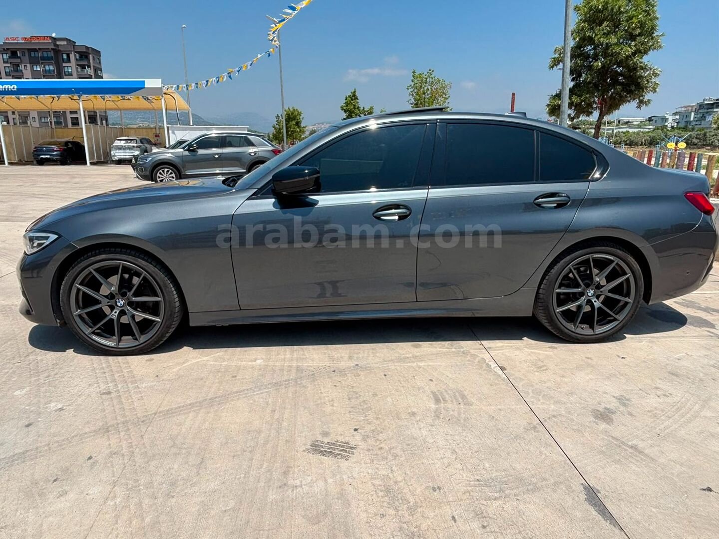 Sahibinden BMW 3 Serisi 320i First Edition Sport Line 2020 Model Mersin 63.000 km Füme 5
