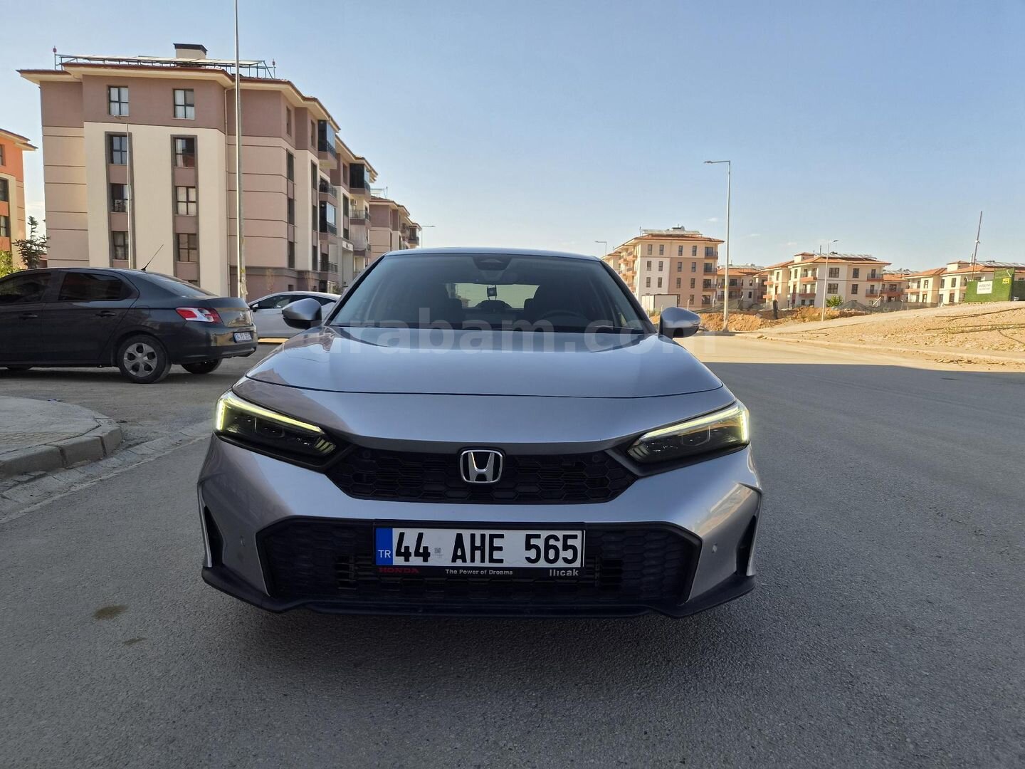 Sahibinden Honda Civic 1.5 i-VTEC Eco Elegance Plus 2024 Model Malatya 18.000 km Gri 1