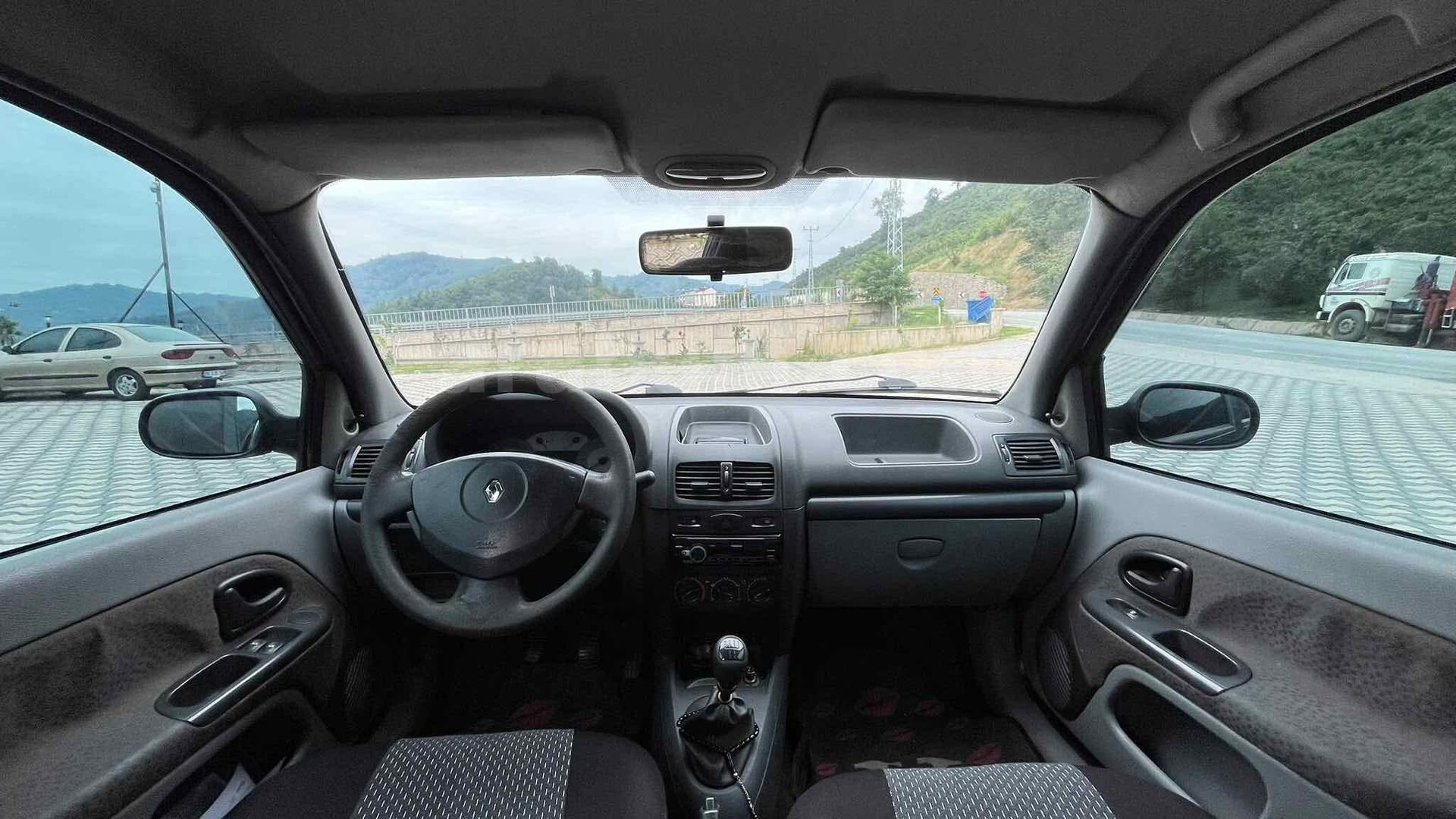 Galeriden Renault Symbol 1.5 dCi Authentique 2007 Model Ordu 265.000 km Gri (titanyum) 5