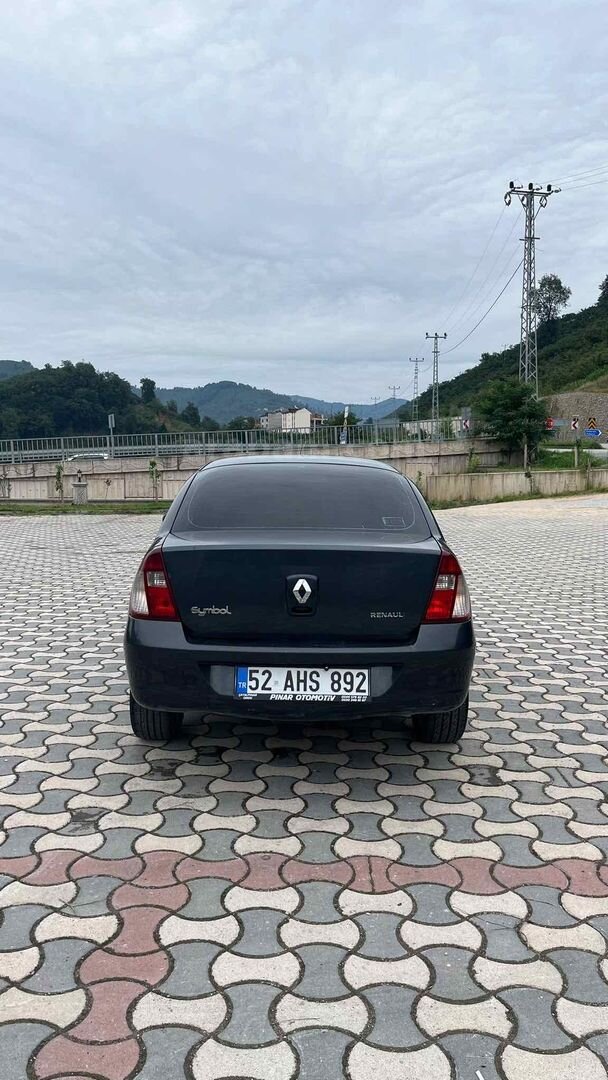 Galeriden Renault Symbol 1.5 dCi Authentique 2007 Model Ordu 265.000 km Gri (titanyum) 4
