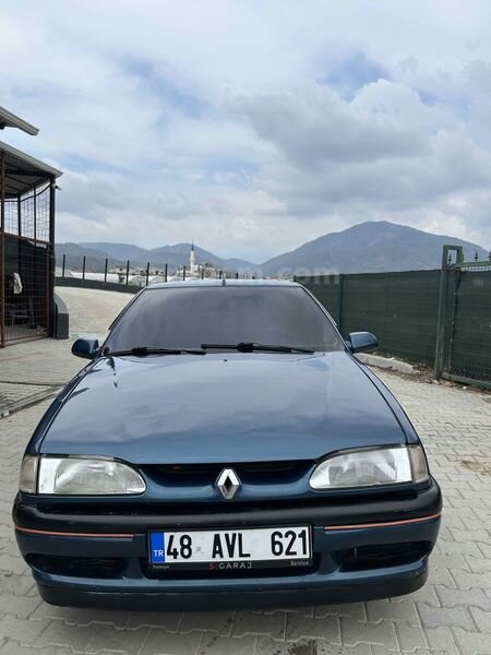 Sahibinden Renault R 19 1.4 Europa RN 1996 Model Muğla 312.000 km Lacivert