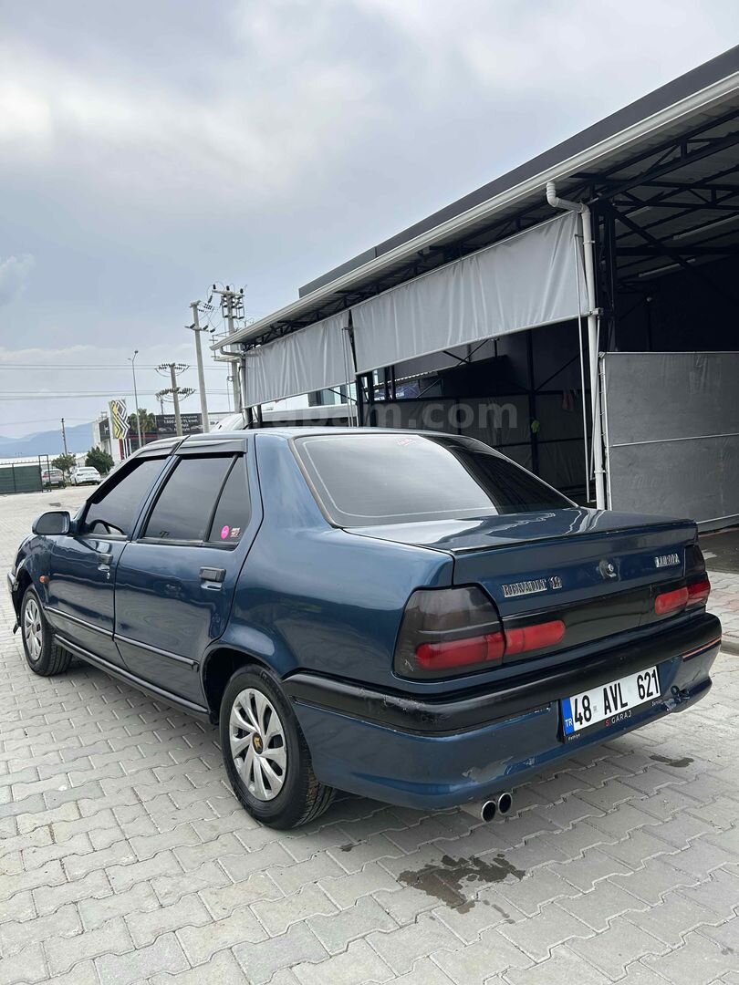 Sahibinden Renault R 19 1.4 Europa RN 1996 Model Muğla 312.000 km Lacivert 3