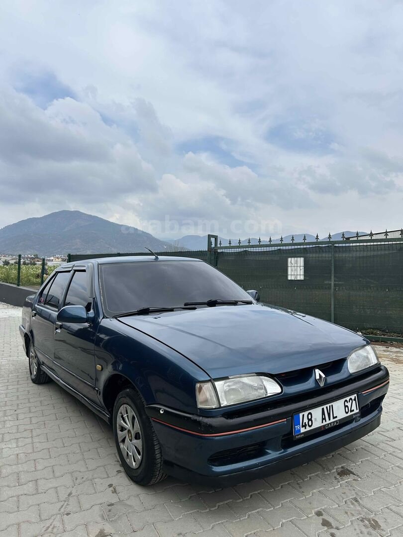 Sahibinden Renault R 19 1.4 Europa RN 1996 Model Muğla 312.000 km Lacivert 2