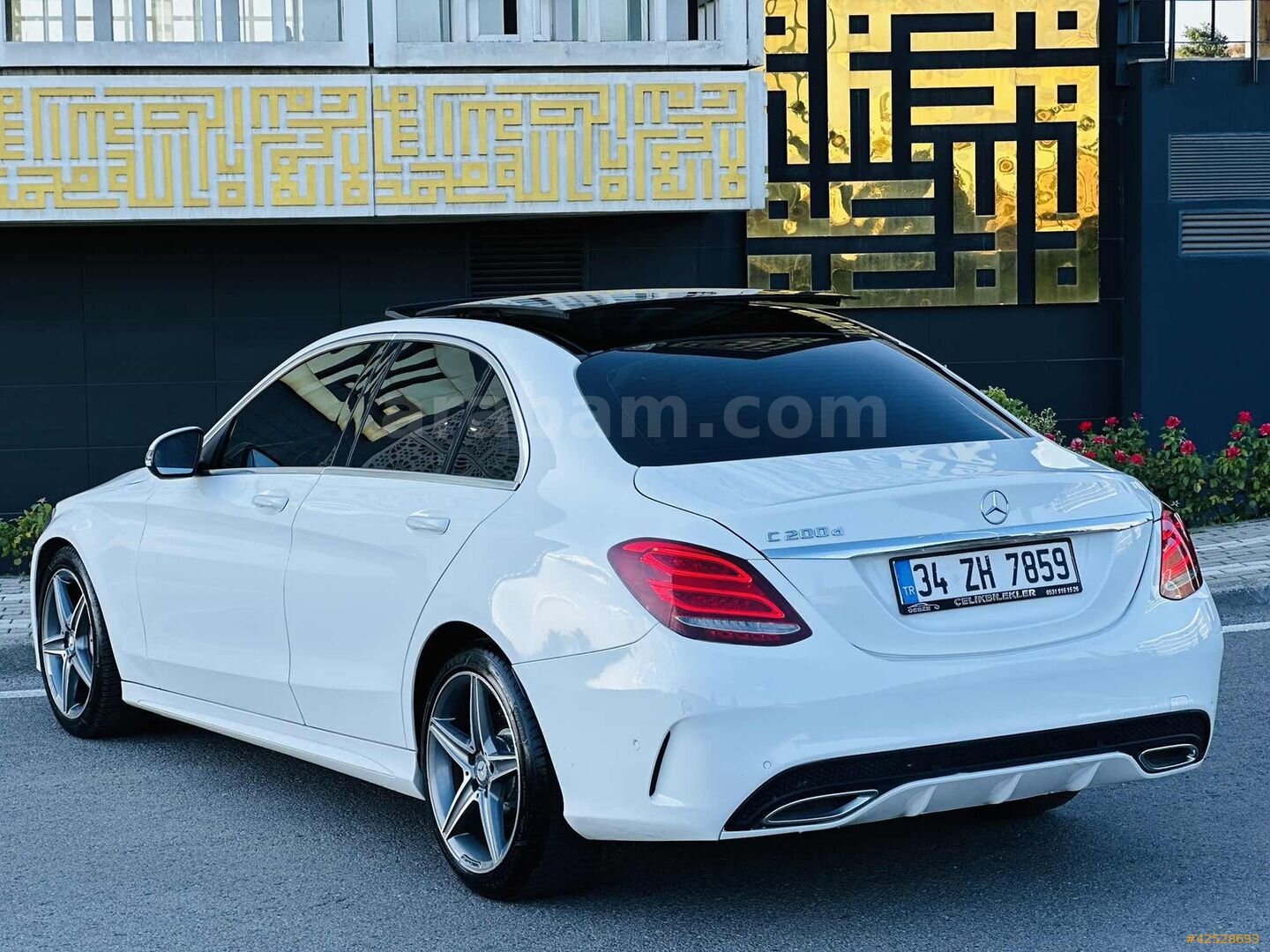 Galeriden Mercedes - Benz C 200 d BlueTEC AMG 2017 Model Kocaeli 170.000 km Beyaz 5