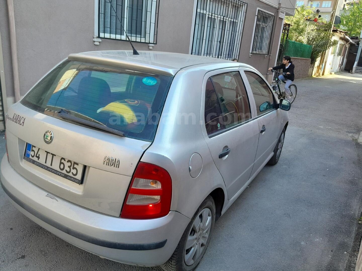 Sahibinden Skoda Fabia 1.2 Classic 2004 Model Kocaeli 180.000 km Gri (Gümüş) 6