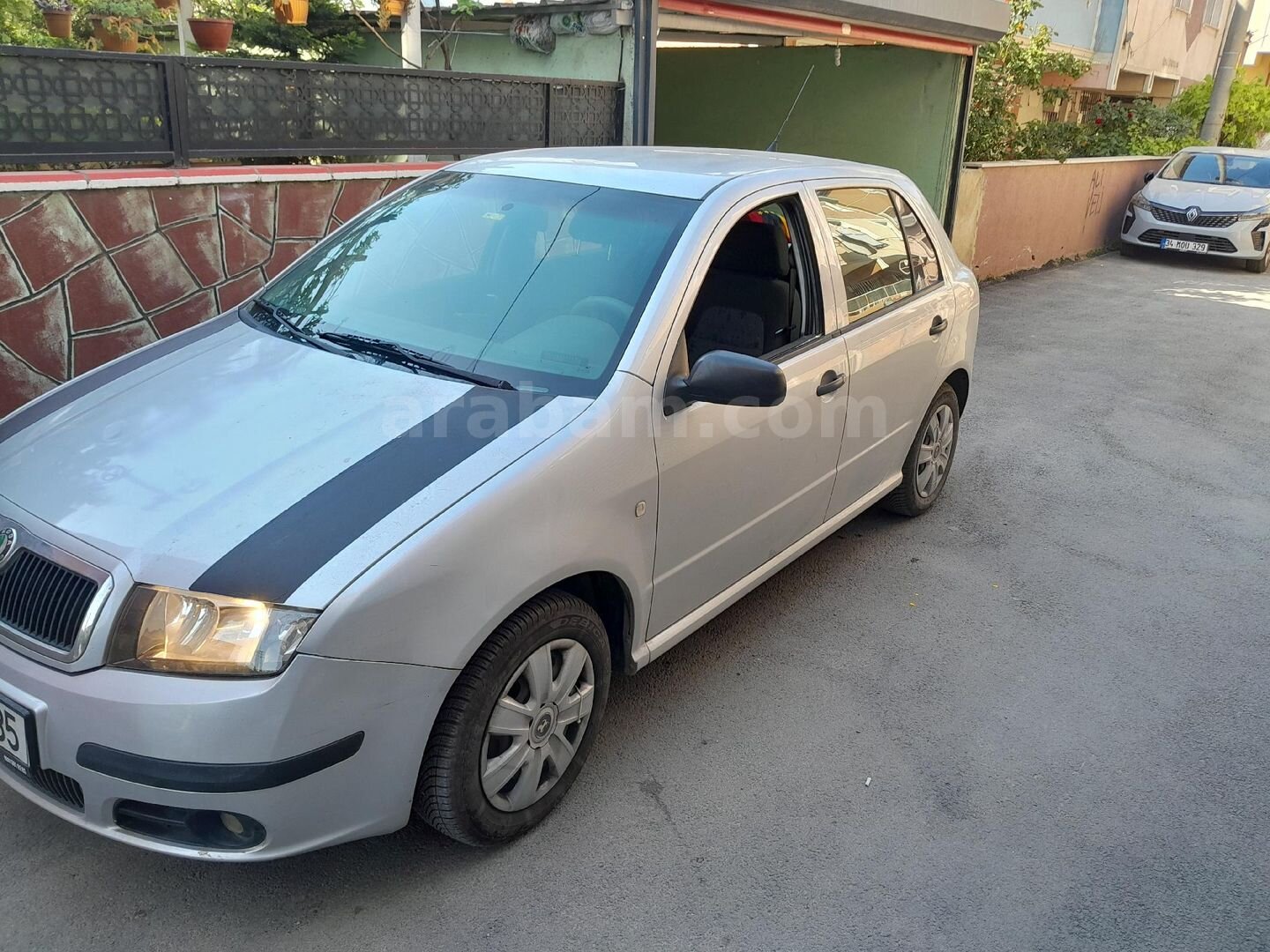 Sahibinden Skoda Fabia 1.2 Classic 2004 Model Kocaeli 180.000 km Gri (Gümüş) 3