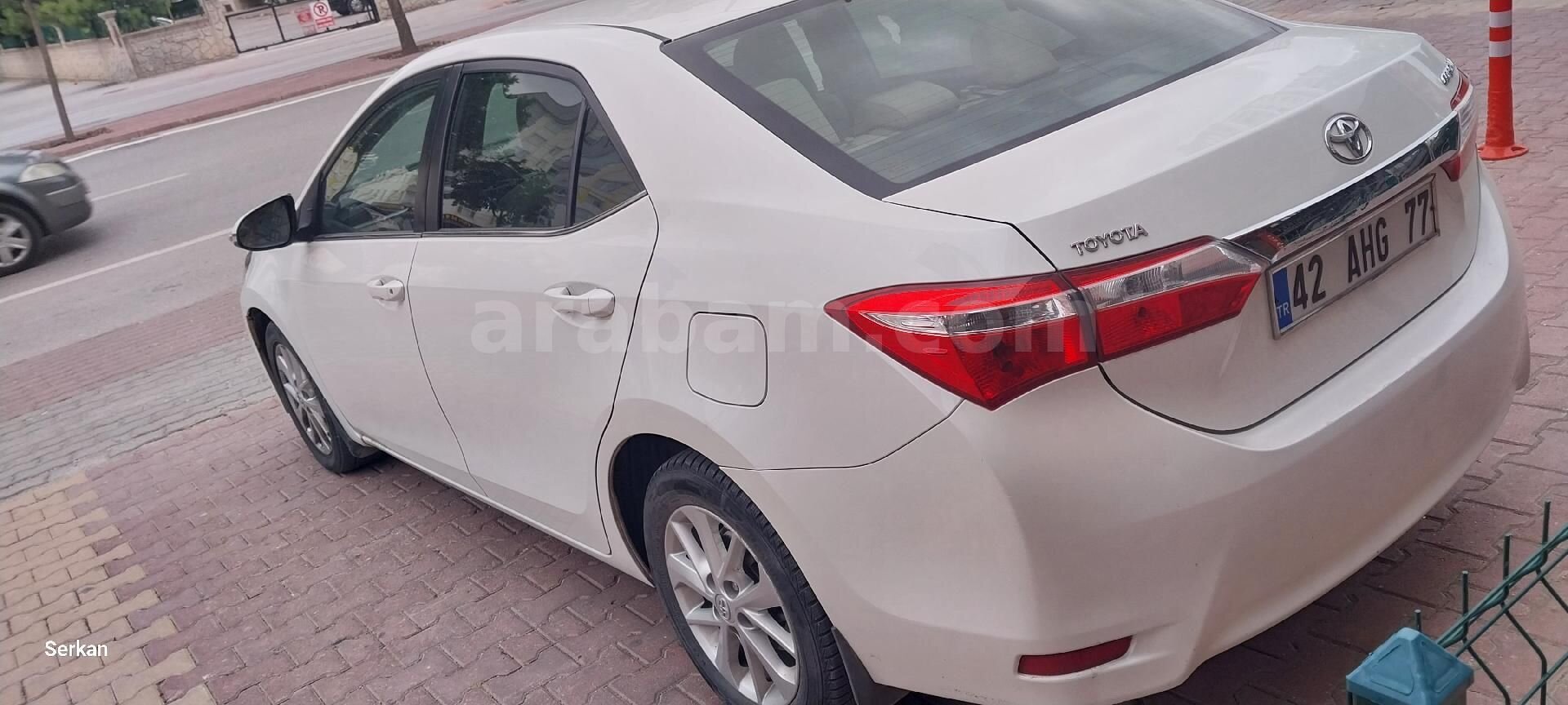 Sahibinden Toyota Corolla 1.4 D-4D Advance 2014 Model Konya 160.000 km Beyaz 3