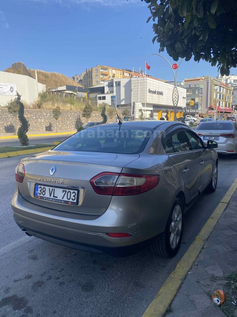 Sahibinden Renault Fluence 1.5 dCi Privilege 2010 Model Kocaeli 230.000 km Kahverengi 4