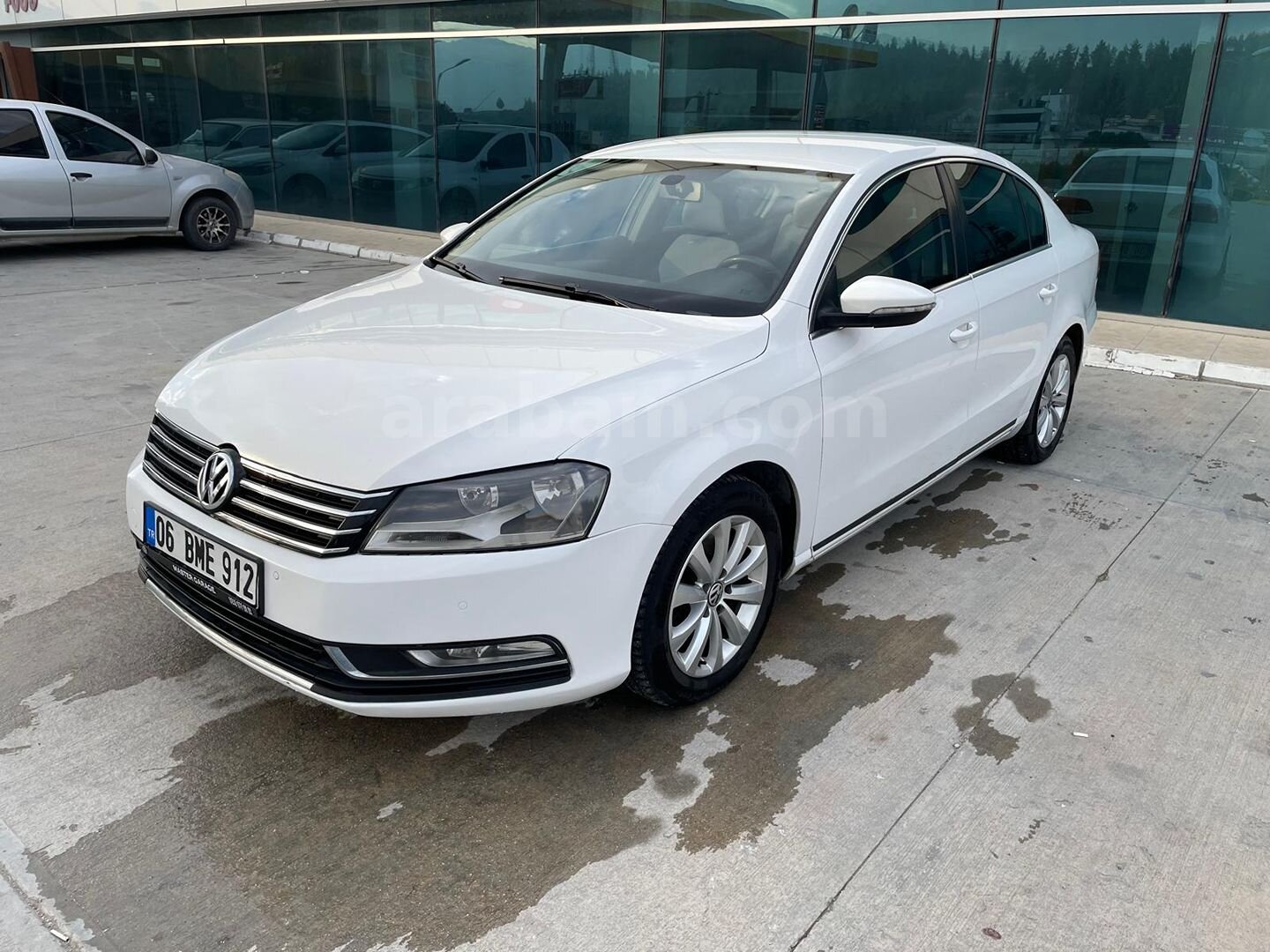 Sahibinden Volkswagen Passat 1.6 TDi BlueMotion Trendline 2014 Model Denizli 308.000 km Beyaz 2