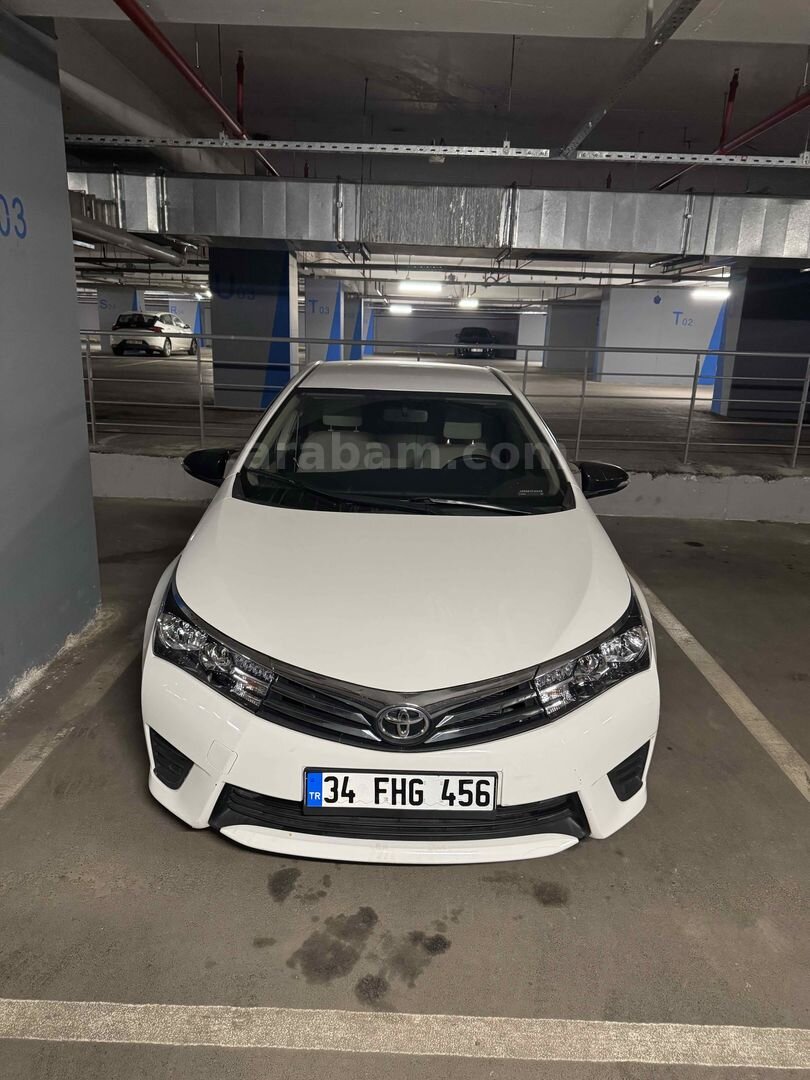 Sahibinden Toyota Corolla 1.33 Life 2016 Model İstanbul 165.000 km Beyaz 2