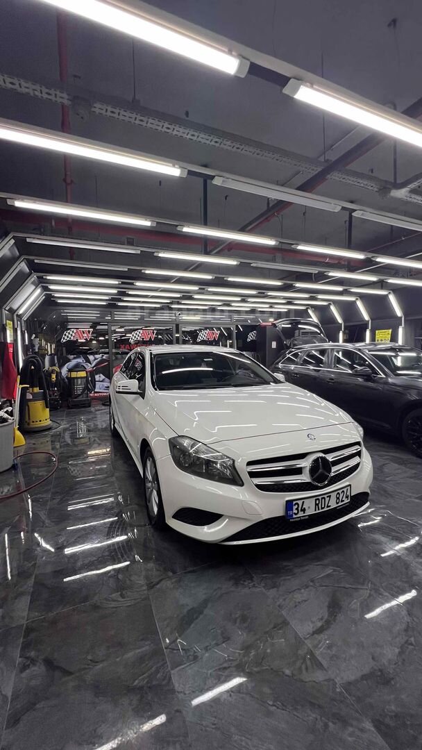 Sahibinden Mercedes - Benz A 180 CDI BlueEfficiency Style 2014 Model İstanbul 168.000 km Beyaz 4