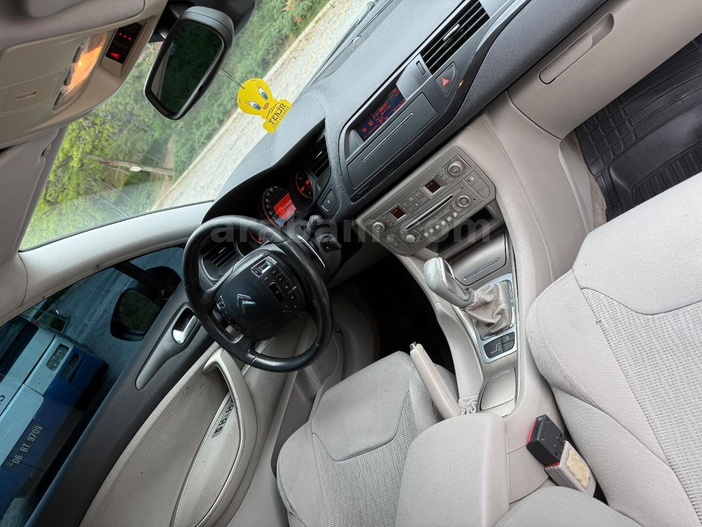 Sahibinden Citroen C5 1.6 e-HDi Dynamique 2011 Model Ankara 215.000 km Siyah 3